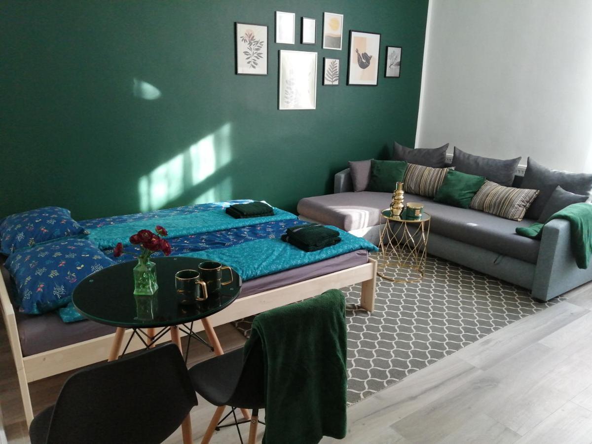 Hanna Apartman Szegedin Exterior foto